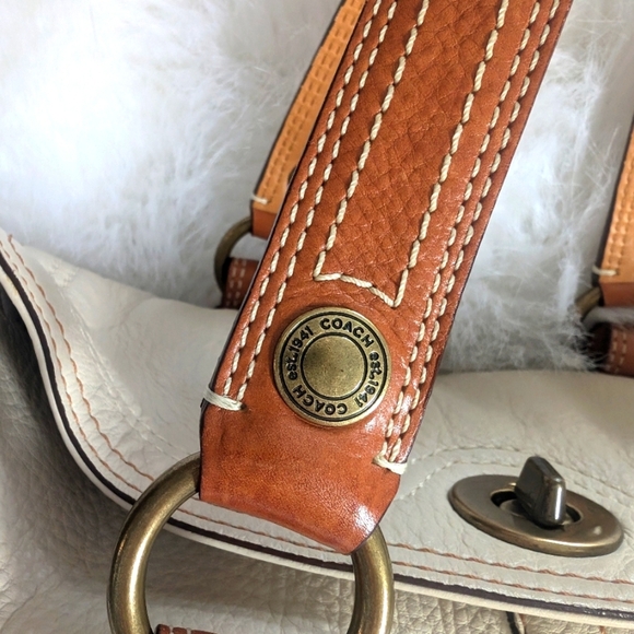 Vintage Y2K Coach Chelsea Pebbled Leather Neutral Satchel Shoulder Bag 10953 - Picture 5 of 13